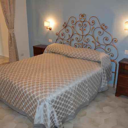 B&B Palazzo De Campora Naples Exterior photo