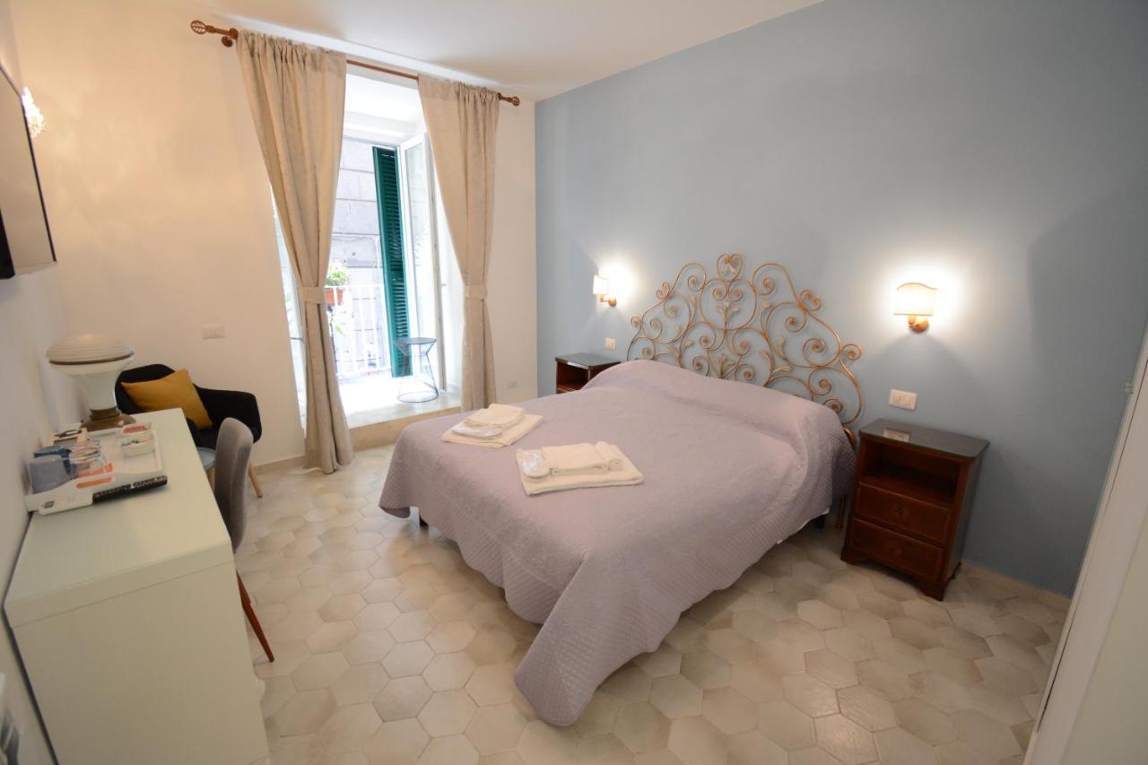 B&B Palazzo De Campora Naples Exterior photo