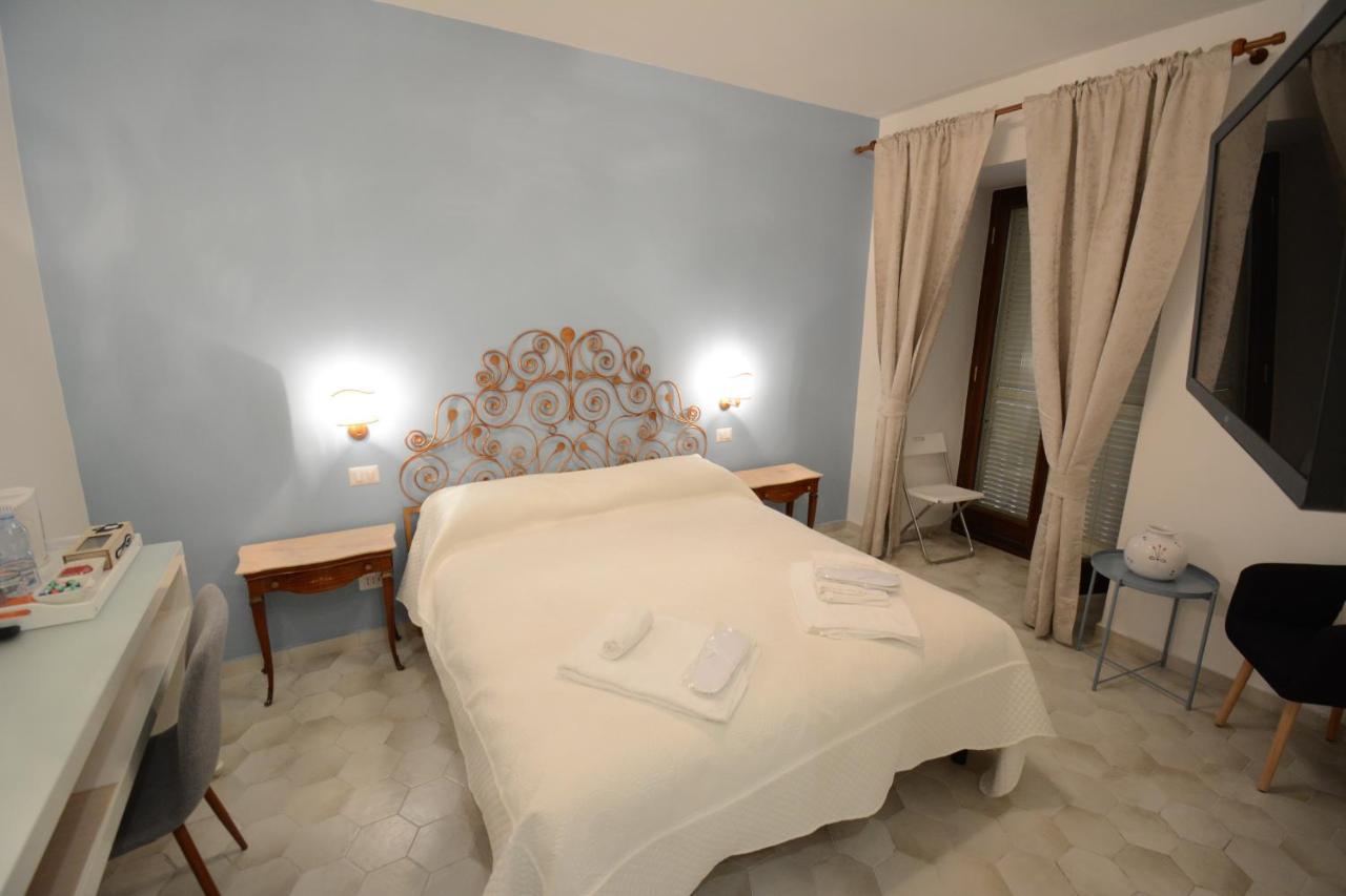 B&B Palazzo De Campora Naples Exterior photo