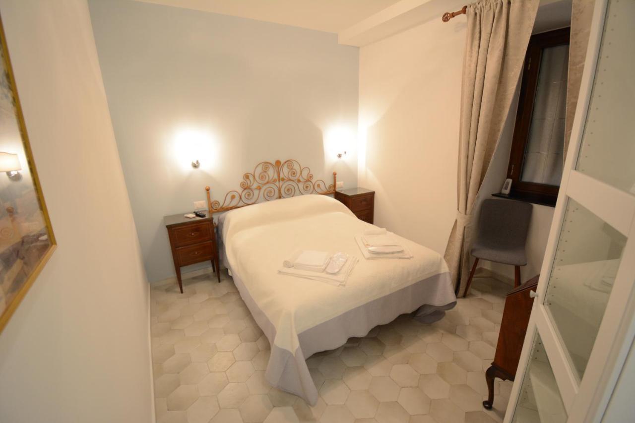 B&B Palazzo De Campora Naples Exterior photo