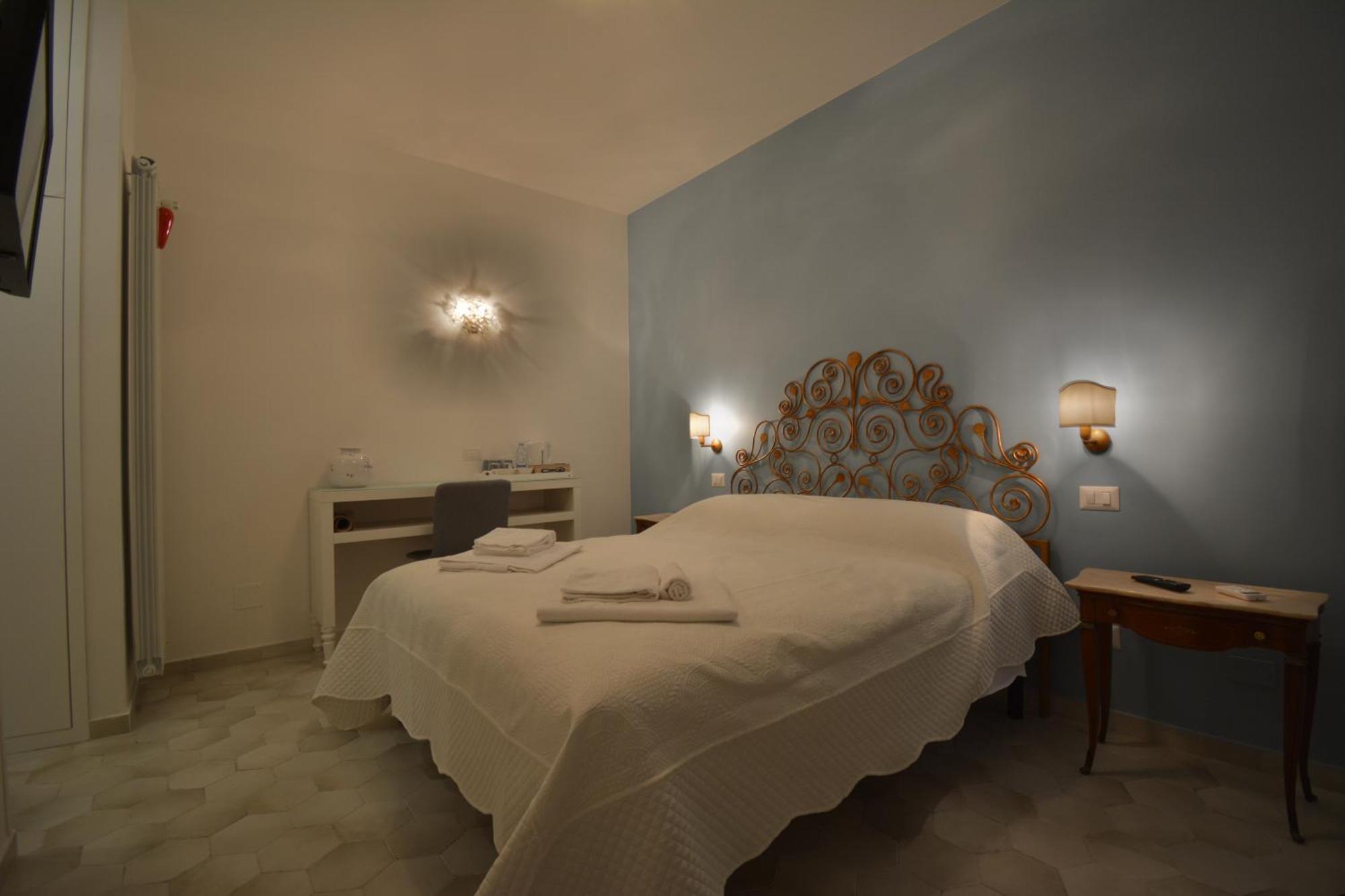 B&B Palazzo De Campora Naples Room photo